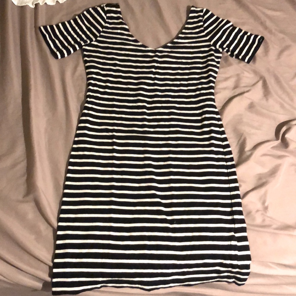 Striped fitted dress
